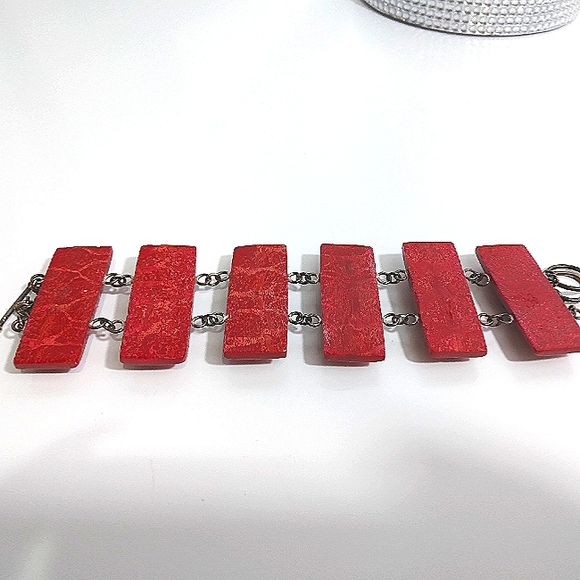 Vintage & Divine STERLING SILVER & APPLE CORAL Bracelet - Picture 4 of 5